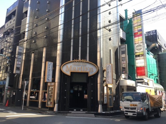 平日昼 新宿歌舞伎町カラオケ ダーツバー 東京都 新宿周辺のレンタルスペース 軒先ビジネス 貸店舗や期間限定ショップの店舗物件 ポップアップストア出店スペース検索サイト